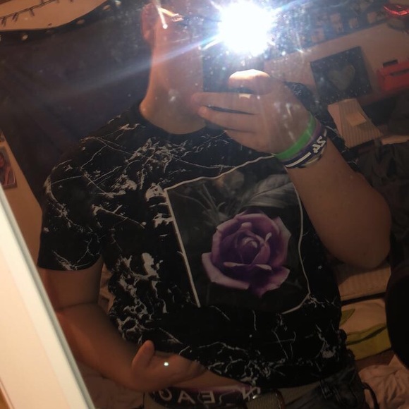 Meet your Posher, Talyn - Picture 1 of 1